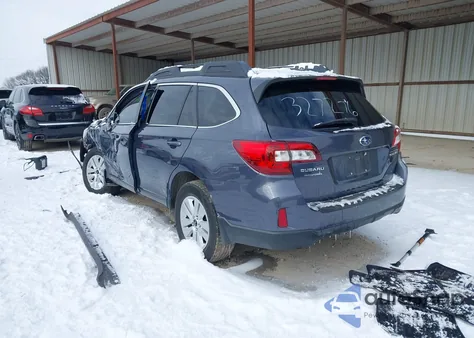 2015 Subaru Outback 2.5I Premium z USA, uszkodzony, nr VIN 4S4BSBHC2F3272761